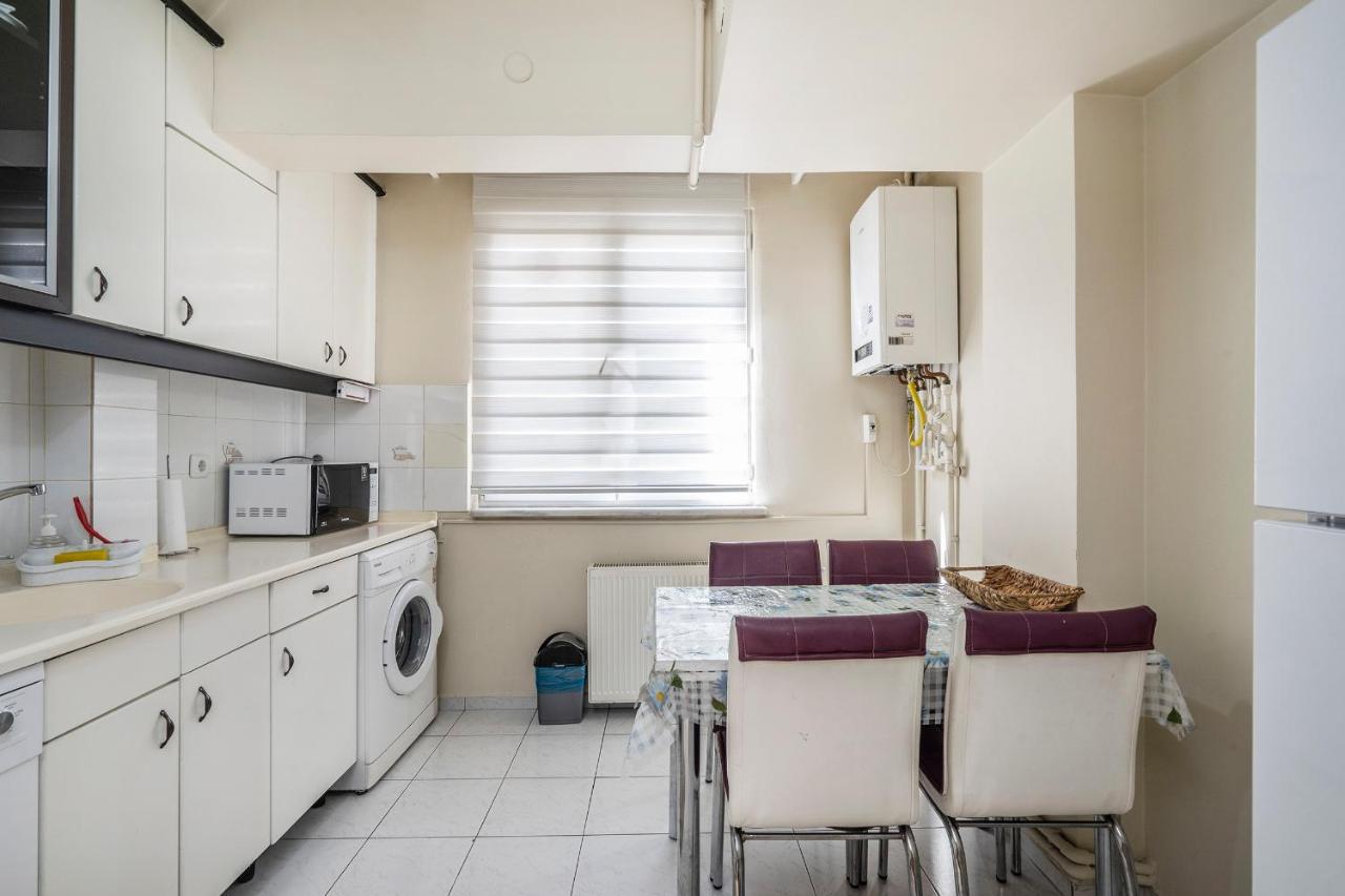 Downtown Core 3 Bedroom Fully Equipped 부루사 외부 사진